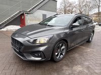 Vaizdas iš priekio kairės