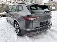 Vaizdas iš galo kairės