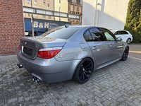 Vaizdas iš galo dešinės