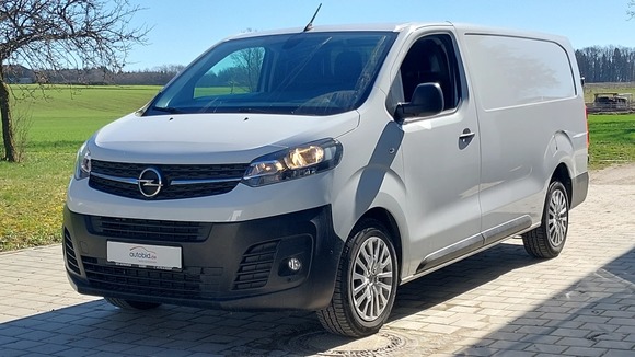 Widok z przodu po stronie lewej