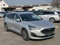 Vaizdas iš priekio dešinės