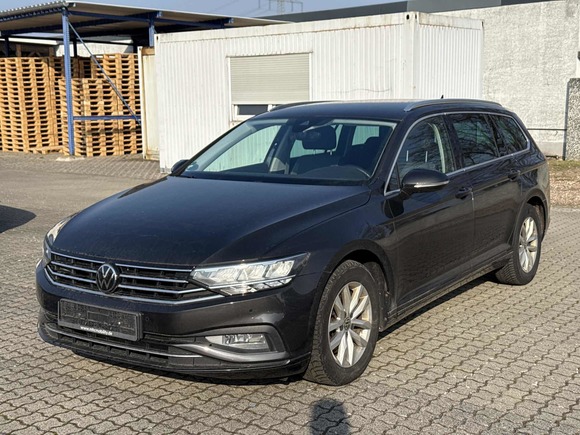 Vaizdas iš priekio kairės