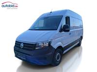 Skats no kreisās puses priekšā