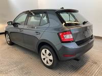 Widok z tyłu po stronie lewej