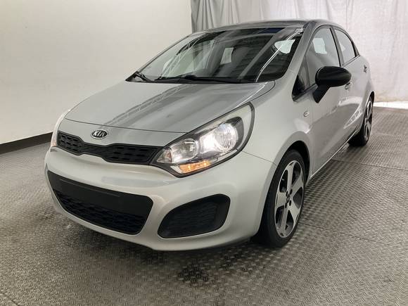 Náhled zpředu zleva