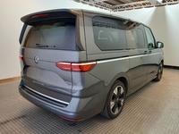 Widok z tyłu po stronie prawej