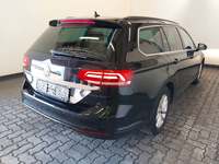 Vue de l’arrière droit