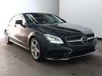 Pogled sprijeda desno