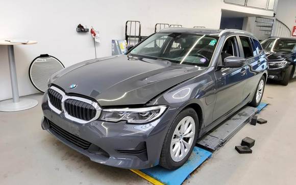 Náhled zpředu zleva