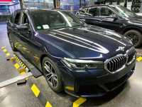 Náhled zpředu zprava