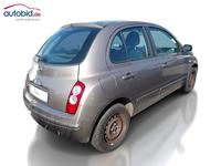 Aanzicht achter rechts