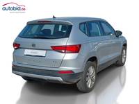 Aanzicht achter rechts