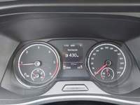 Вид на приборную панель