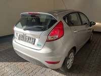 Vue de l’arrière droit