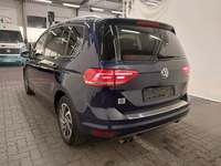 Vue de l’arrière gauche