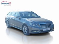 Náhled zpředu zprava