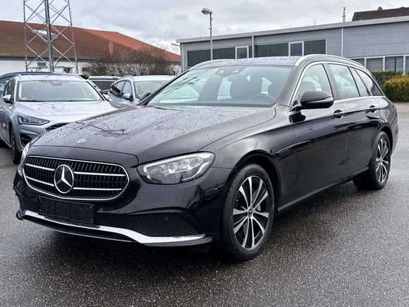 Vaizdas iš priekio kairės