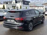 Vaizdas iš galo dešinės