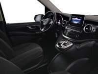 Вид на салон