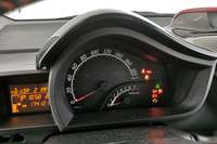 Pogled kombi instrument