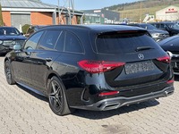 Vaizdas iš galo kairės