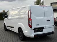 Vaizdas iš galo kairės