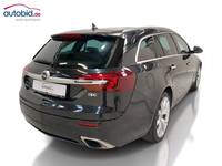 Aanzicht achter rechts