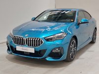 Pogled od napred levo