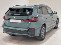 Aanzicht achter rechts