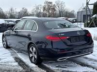 Vaizdas iš galo kairės