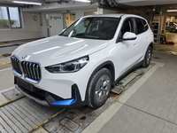 Vue de l’avant gauche