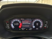 Pogled na kombinovani instrument