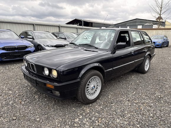 Vaizdas iš priekio kairės