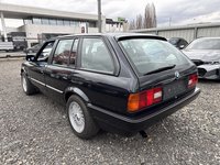 Vaizdas iš galo kairės