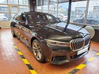 Náhled zpředu zprava