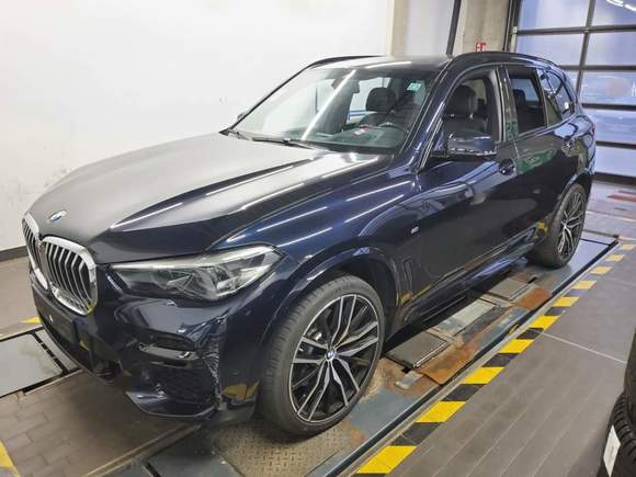 Náhled zpředu zleva