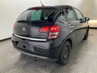 Aanzicht achter rechts