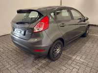 Vue de l’arrière droit