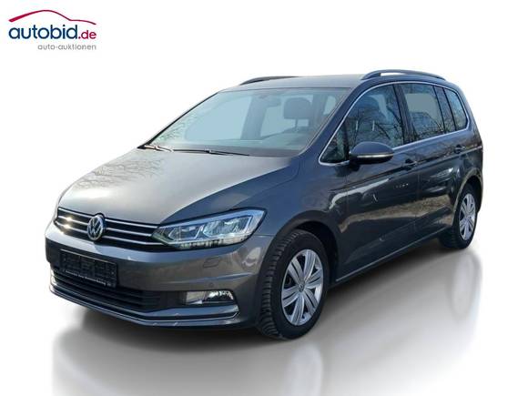 Pogled sprijeda lijevo