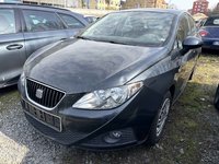 Vaizdas iš priekio kairės