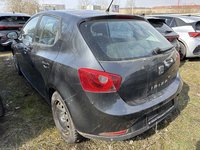 Vaizdas iš galo kairės