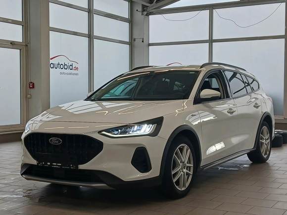 Pogled od napred levo