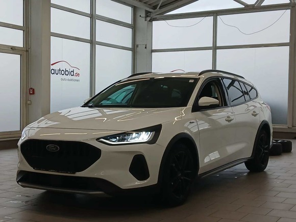 Pogled od napred levo