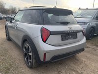 Aanzicht achter links