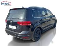 Widok z tyłu po stronie prawej