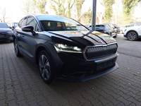 Pogled desno spredaj