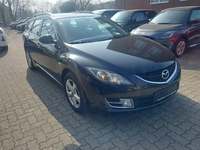 Pogled desno spredaj