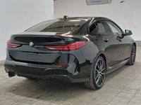 Aanzicht achter rechts