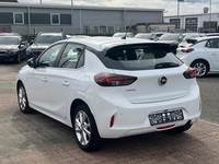 Aanzicht achter rechts