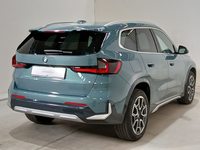 Widok z tyłu po stronie prawej